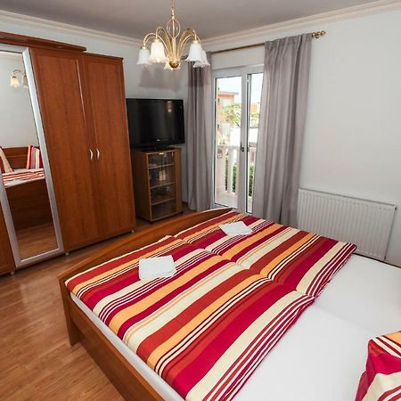 House Bacak - Apartment & Wellness-Studio Baška Voda Buitenkant foto