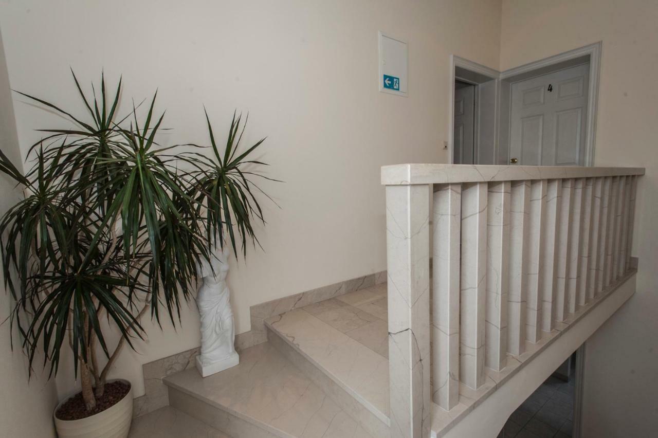 House Bacak - Apartment & Wellness-Studio Baška Voda Buitenkant foto