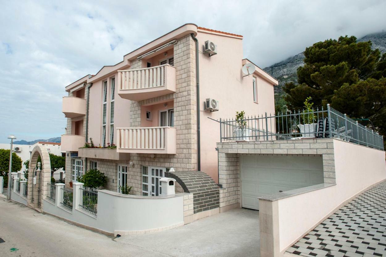 House Bacak - Apartment & Wellness-Studio Baška Voda Buitenkant foto